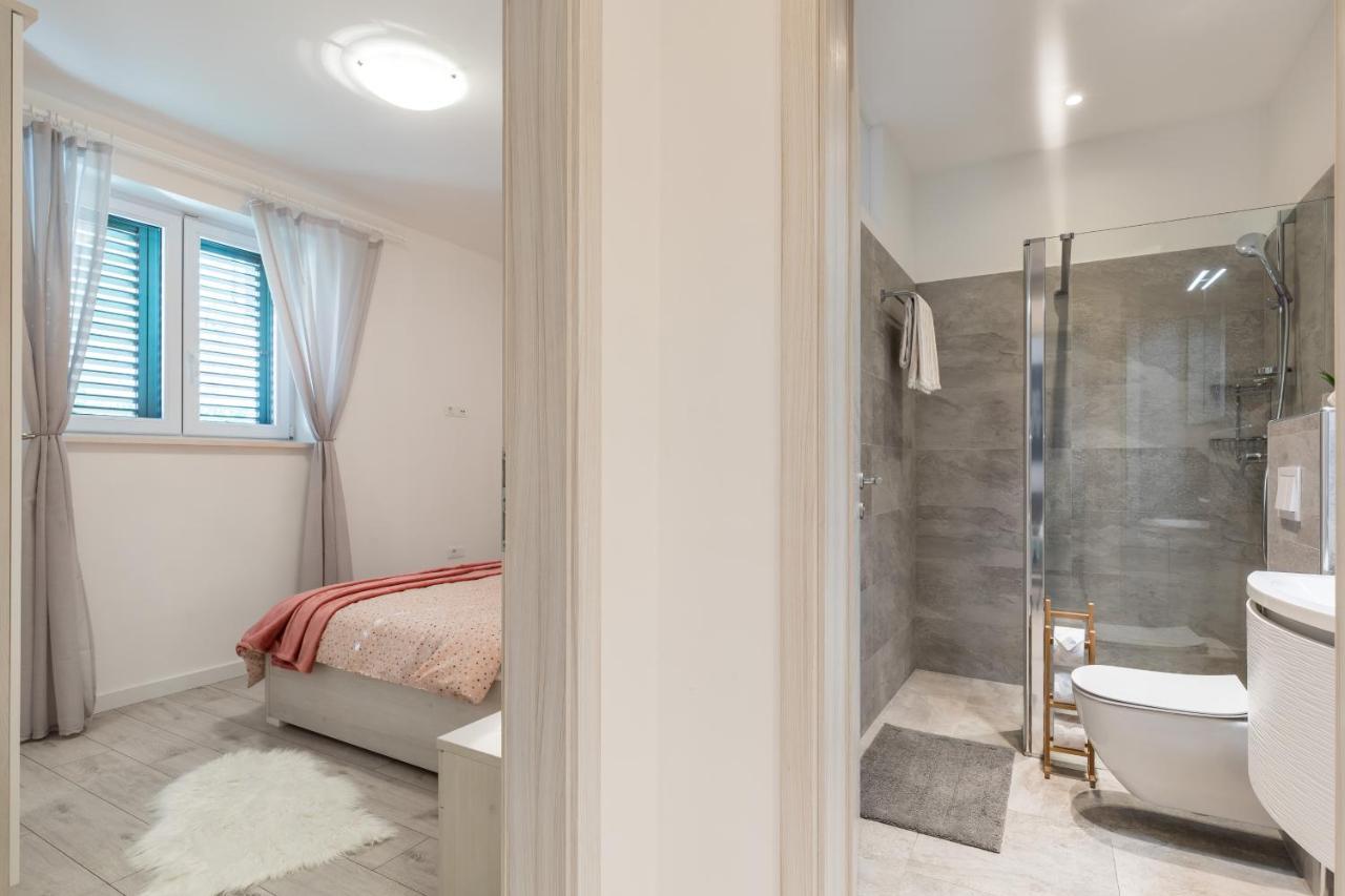 Apartment Pearl Of Spalato Esterno foto